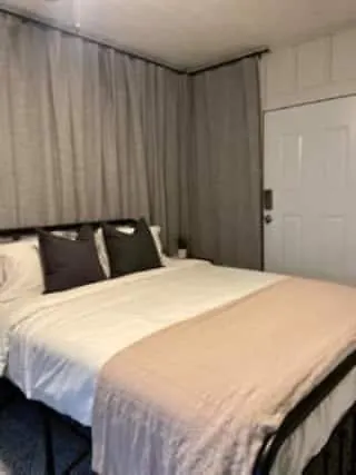 Relaxing Private Room - Shared Living Full Comfort